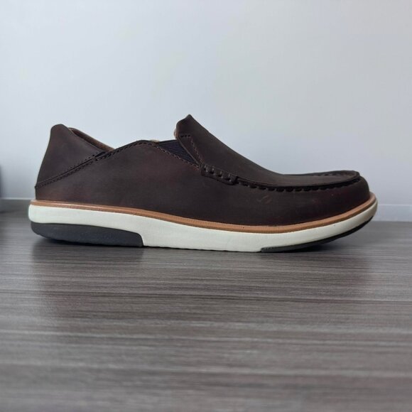OluKai Kalia Men’s Nubuck Slip On Shoes $130 in Dark Wood